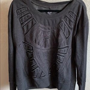 Fox 🦊 crew neck sweater size medium